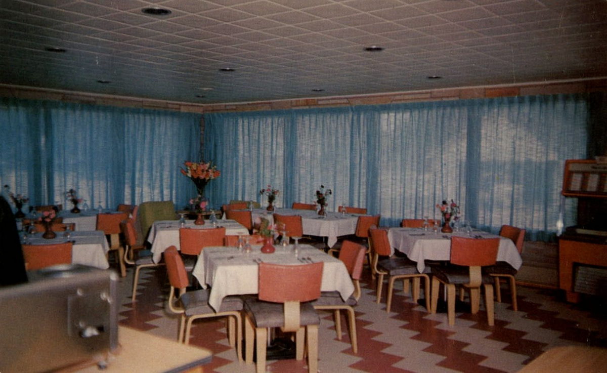 Driftwood Dining Room - Postcard